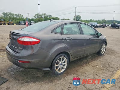Trzecie zdjęcie samochodu z tyłu: 2017 FORD FIESTA SE VIN:3FADP4BJ5HM131613 - miniatura