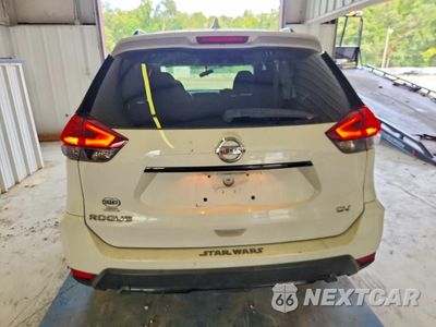 Zdjęcie 6 z 13 samochodu: 2017 NISSAN ROGUE SV VIN:5N1AT2MT1HC758429 - miniatura