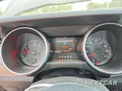 Zdjęcie 9 z 12 samochodu: 2018 FORD MUSTANG VIN:1FA6P8TH7J5163390 - miniatura