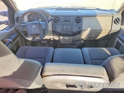 Zdjęcie 8 z 12 samochodu: 2010 FORD F250 SUPER DUTY VIN:1FTSX2B51AEB42709 - miniatura