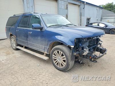 Czwarte zdjęcie samochodu z boku: 2014 LINCOLN NAVIGATOR L VIN:5LMJJ3J58EEL04581 - miniatura