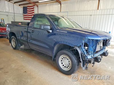 Czwarte zdjęcie samochodu z boku: 2020 CHEVROLET SILVERADO C1500 VIN:3GCNWAEH9LG171757 - miniatura