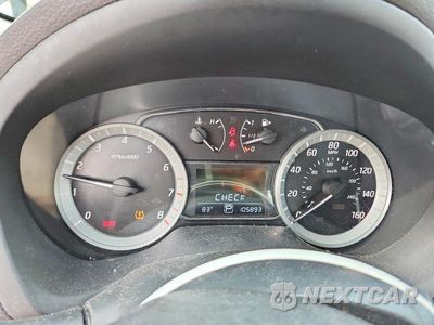 Zdjęcie 9 z 12 samochodu: 2013 NISSAN SENTRA S VIN:3N1AB7AP7DL669865 - miniatura