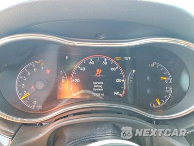 Zdjęcie 9 z 13 samochodu: 2018 JEEP GRAND CHEROKEE TRAILHAWK VIN:1C4RJFLGXJC389049 - miniatura