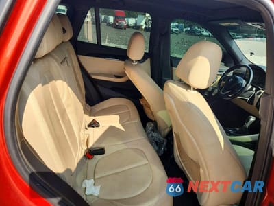 Zdjęcie 11 z 13 samochodu: 2018 BMW X1 SDRIVE28I VIN:WBXHU7C3XJ5H45516 - miniatura