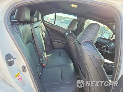 Zdjęcie 11 z 13 samochodu: 2019 LEXUS UX 200 VIN:JTHY3JBH0K2007877 - miniatura