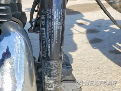 Zdjęcie 9 z 9 samochodu: 2015 HARLEY-DAVIDSON FXDL DYNA LOW RIDER VIN:1HD1GNM31FC326283 - miniatura
