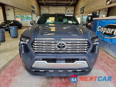 Piąte zdjęcie samochodu w środku: 2026 TOYOTA TACOMA LIMITED VIN:3TMLB5JN8TM269590 - miniatura