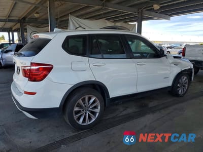 Trzecie zdjęcie samochodu z tyłu: 2016 BMW X3 XDRIVE28I VIN:5UXWX9C58G0D67161 - miniatura