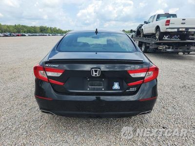 Zdjęcie 6 z 12 samochodu: 2019 HONDA ACCORD SPORT VIN:1HGCV2F35KA030573 - miniatura