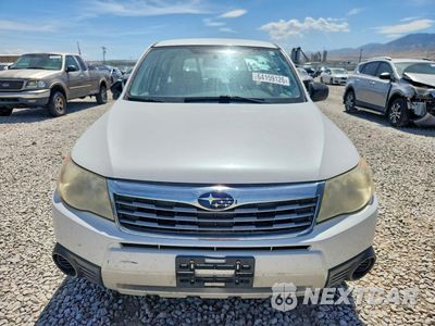 Piąte zdjęcie samochodu w środku: 2010 SUBARU FORESTER 2.5X VIN:JF2SH6AC7AH721448 - miniatura