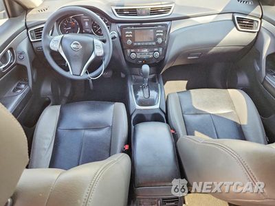 Zdjęcie 8 z 12 samochodu: 2015 NISSAN ROGUE SV VIN:KNMAT2MT3FP537375 - miniatura