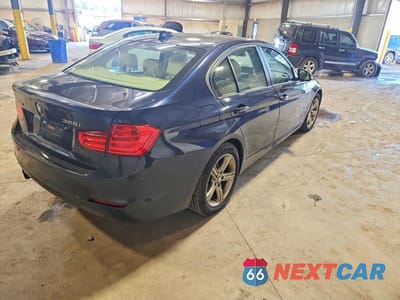 Trzecie zdjęcie samochodu z tyłu: 2015 BMW 328 XI SULEV VIN:WBA3B5G59FNS19828 - miniatura