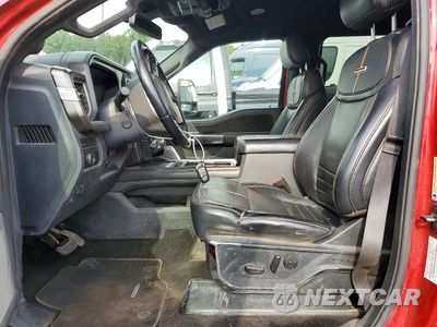 Zdjęcie 7 z 12 samochodu: 2024 FORD F350 SUPER DUTY VIN:1FT8W3BM9REC88751 - miniatura