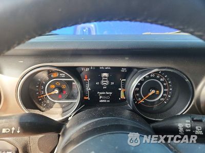 Zdjęcie 9 z 12 samochodu: 2018 JEEP WRANGLER UNLIMITED SPORT VIN:1C4HJXDN9JW253251 - miniatura