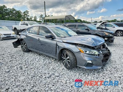 Czwarte zdjęcie samochodu z boku: 2019 NISSAN ALTIMA SR VIN:1N4BL4CV0KC107667 - miniatura