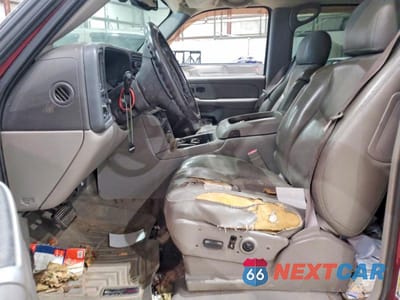 Zdjęcie 7 z 13 samochodu: 2005 CHEVROLET TAHOE K1500 VIN:1GNEK13T15R181003 - miniatura