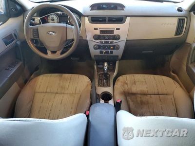 Zdjęcie 8 z 13 samochodu: 2009 FORD FOCUS SE VIN:1FAHP35N39W116491 - miniatura