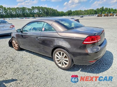 Drugie zdjęcie samochodu z przodu: 2012 VOLKSWAGEN EOS KOMFORT VIN:WVWBW7AH4CV009862 - miniatura
