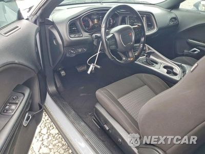 Zdjęcie 8 z 13 samochodu: 2021 DODGE CHALLENGER SXT VIN:2C3CDZAG5MH599811 - miniatura