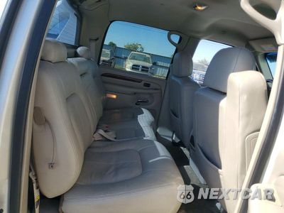 Zdjęcie 10 z 12 samochodu: 2002 CADILLAC ESCALADE VIN:3GYEK63N22G227256 - miniatura
