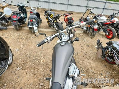 Zdjęcie 6 z 9 samochodu: 2010 HONDA VT1300 CX VIN:JH2SC6154AK001288 - miniatura