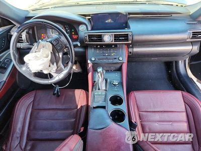 Zdjęcie 8 z 12 samochodu: 2017 LEXUS RC 200T VIN:JTHHA5BC0H5007418 - miniatura