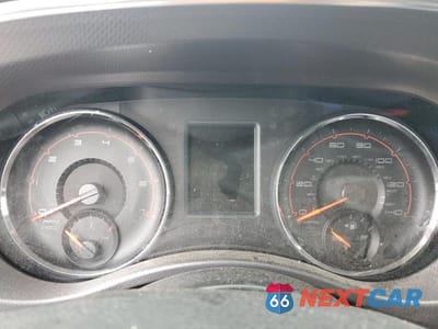 Zdjęcie 9 z 13 samochodu: 2011 DODGE CHARGER VIN:2B3CL3CG7BH543781 - miniatura