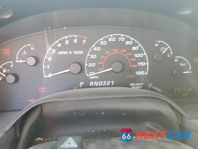 Zdjęcie 9 z 12 samochodu: 2002 FORD EXPLORER XLT VIN:1FMZU63E42UB01300 - miniatura