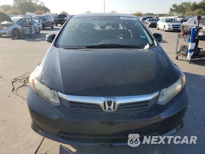 Piąte zdjęcie samochodu w środku: 2012 HONDA CIVIC LX VIN:2HGFB2F56CH588393 - miniatura