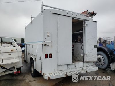 Drugie zdjęcie samochodu z przodu: 2011 FORD ECONOLINE E350 SUPER DUTY CUTAWAY VAN VIN:1FDWE3FL5BDA16619 - miniatura