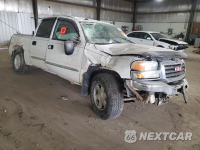 Czwarte zdjęcie samochodu z boku: 2005 GMC NEW SIERRA K1500 VIN:2GTEK13T951216033 - miniatura