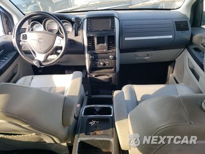 Zdjęcie 8 z 13 samochodu: 2009 DODGE GRAND CARAVAN SXT VIN:2D8HN54X49R591544 - miniatura