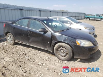 Czwarte zdjęcie samochodu z boku: 2008 PONTIAC G6 VIN:1G2ZF57B784274332 - miniatura