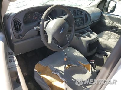 Zdjęcie 8 z 14 samochodu: 2003 FORD ECONOLINE E250 VAN VIN:1FTNE24L23HA94041 - miniatura