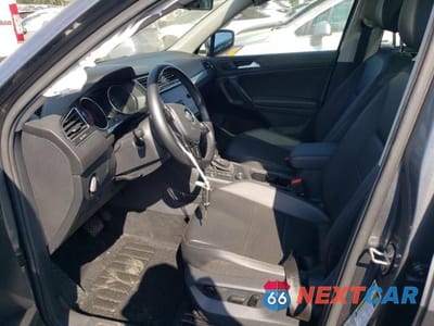 Zdjęcie 7 z 13 samochodu: 2019 VOLKSWAGEN TIGUAN SE VIN:3VV2B7AX7KM090837 - miniatura
