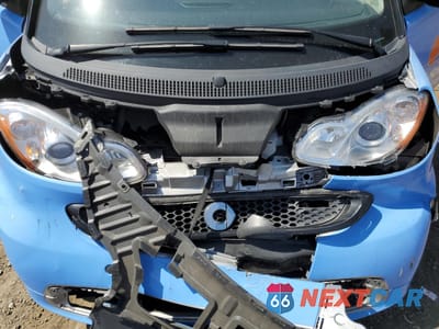 Zdjęcie 13 z 14 samochodu: 2013 SMART FORTWO PURE VIN:WMEEJ3BA7DK630989 - miniatura