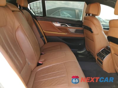 Zdjęcie 10 z 13 samochodu: 2019 BMW 740 I VIN:WBA7E2C59KB217957 - miniatura