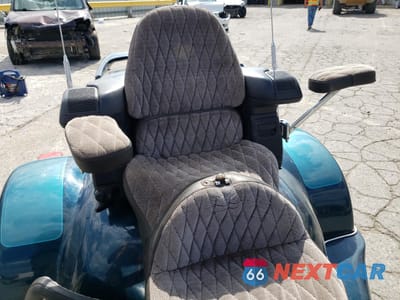 Zdjęcie 11 z 12 samochodu: 1994 HONDA GL1500 SE VIN:1HFSC2237RA603088 - miniatura