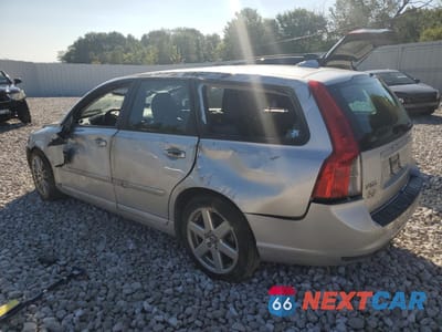 Drugie zdjęcie samochodu z przodu: 2010 VOLVO V50 2.4I VIN:YV1382MWXA2532713 - miniatura