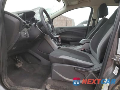 Zdjęcie 7 z 13 samochodu: 2013 FORD ESCAPE S VIN:1FMCU0F71DUA60949 - miniatura