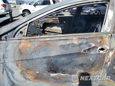 Zdjęcie 7 z 11 samochodu: 2014 HYUNDAI SONATA GLS VIN:5NPEB4AC2EH826438 - miniatura