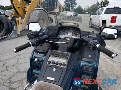 Zdjęcie 7 z 12 samochodu: 1994 HONDA GL1500 SE VIN:1HFSC2237RA603088 - miniatura