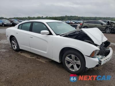 Czwarte zdjęcie samochodu z boku: 2011 DODGE CHARGER VIN:2B3CL3CG7BH543781 - miniatura