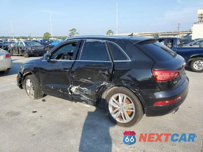 Drugie zdjęcie samochodu z przodu: 2016 AUDI Q3 PREMIUM PLUS VIN:WA1BFCFS4GR010984 - miniatura