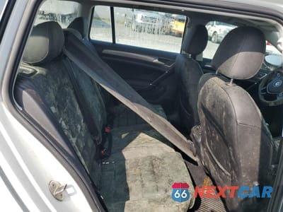 Zdjęcie 10 z 13 samochodu: 2019 VOLKSWAGEN GOLF ALLTRACK S VIN:3VWM17AU1KM508855 - miniatura