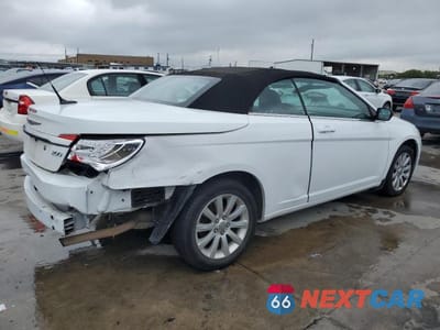 Trzecie zdjęcie samochodu z tyłu: 2012 CHRYSLER 200 TOURING VIN:1C3BCBEB0CN168920 - miniatura