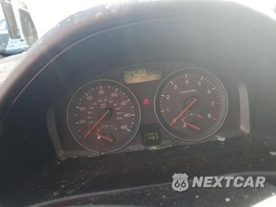 Zdjęcie 9 z 12 samochodu: 2010 VOLVO V50 2.4I VIN:YV1382MWXA2532713 - miniatura