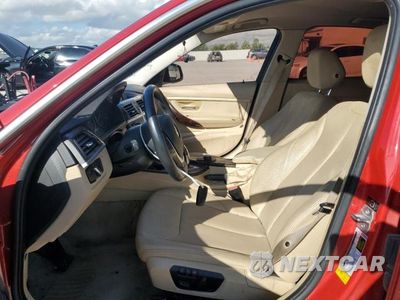 Zdjęcie 7 z 13 samochodu: 2015 BMW 328 VIN:WBA3A5G5XFNP35201 - miniatura
