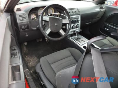 Zdjęcie 8 z 12 samochodu: 2009 DODGE CHALLENGER SE VIN:2B3LJ44V39H527161 - miniatura